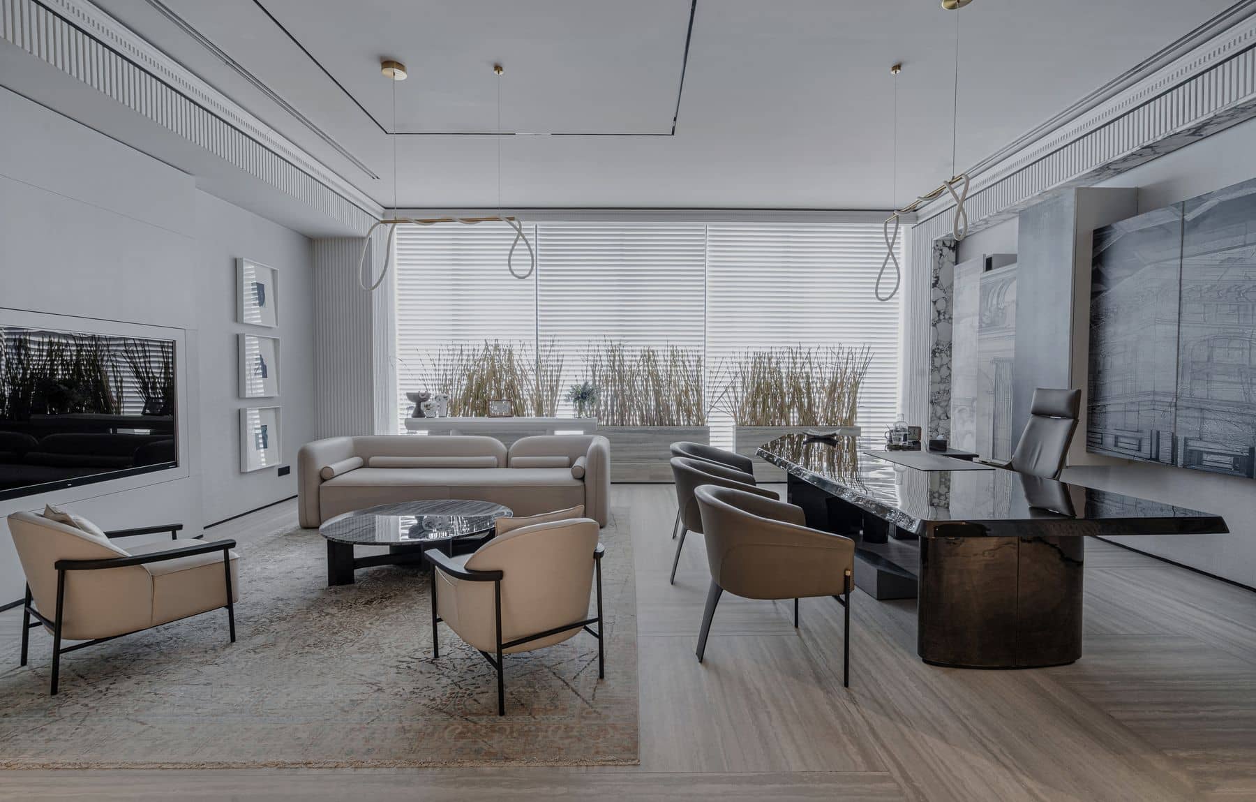 A refined UAE advisory office